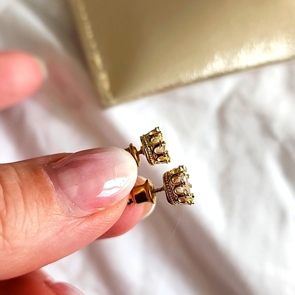NWT Crown CZ Genevive Faux Gold Earrings - Picture 4 of 5
